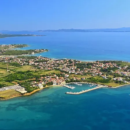 Lägenhet In With Sea View, Balcony, Air Conditioning, Wifi 3598-3 Privlaka (Zadar)