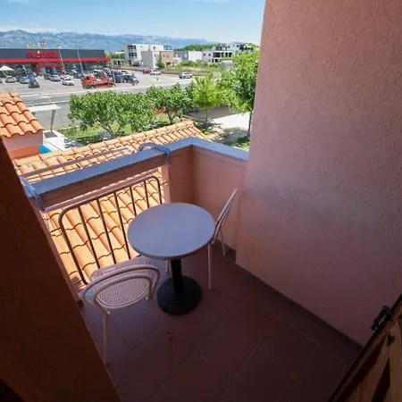 In With Sea View, Balcony, Air Conditioning, Wifi 3598-3 * Privlaka (Zadar)