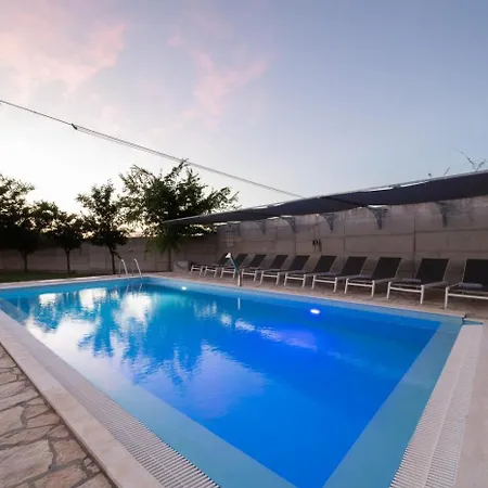 Lejlighed In With Sea View, Balcony, Air Conditioning, Wifi 3598-3 Privlaka (Zadar)